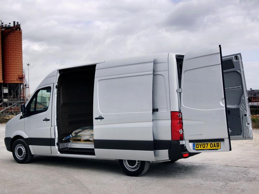 Volkswagen Crafter High Roof Van 2006 года  (UK) (фото 2 из 15)